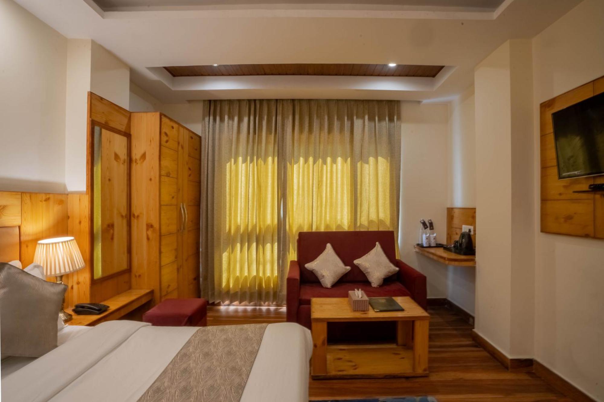 Perfectstayz Vista 5 Min Walk To Mall Road มัสซูรี ภายนอก รูปภาพ