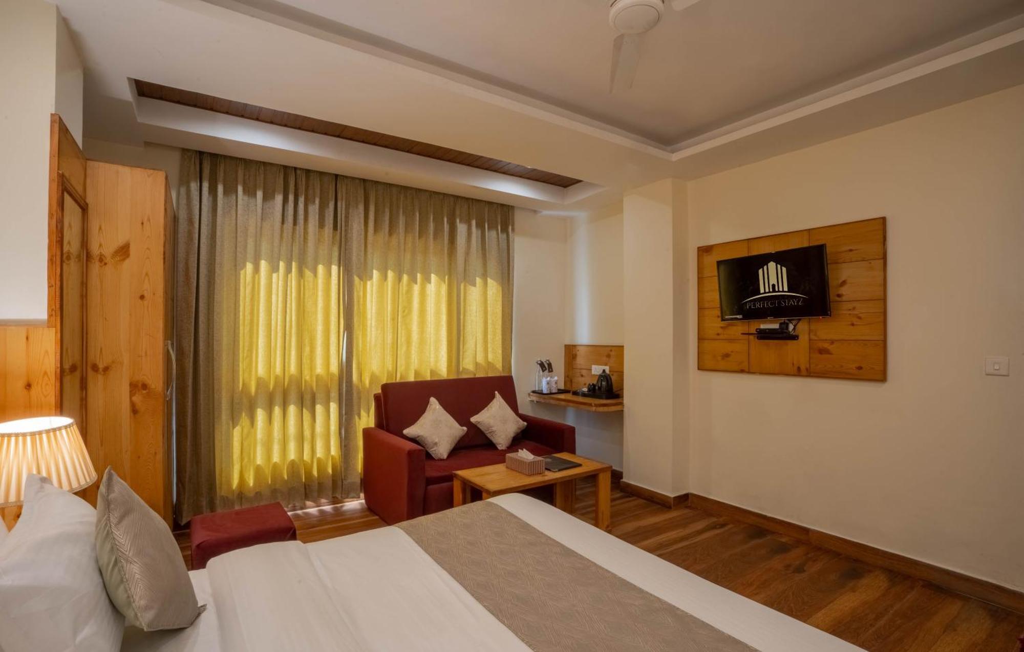 Perfectstayz Vista 5 Min Walk To Mall Road มัสซูรี ภายนอก รูปภาพ