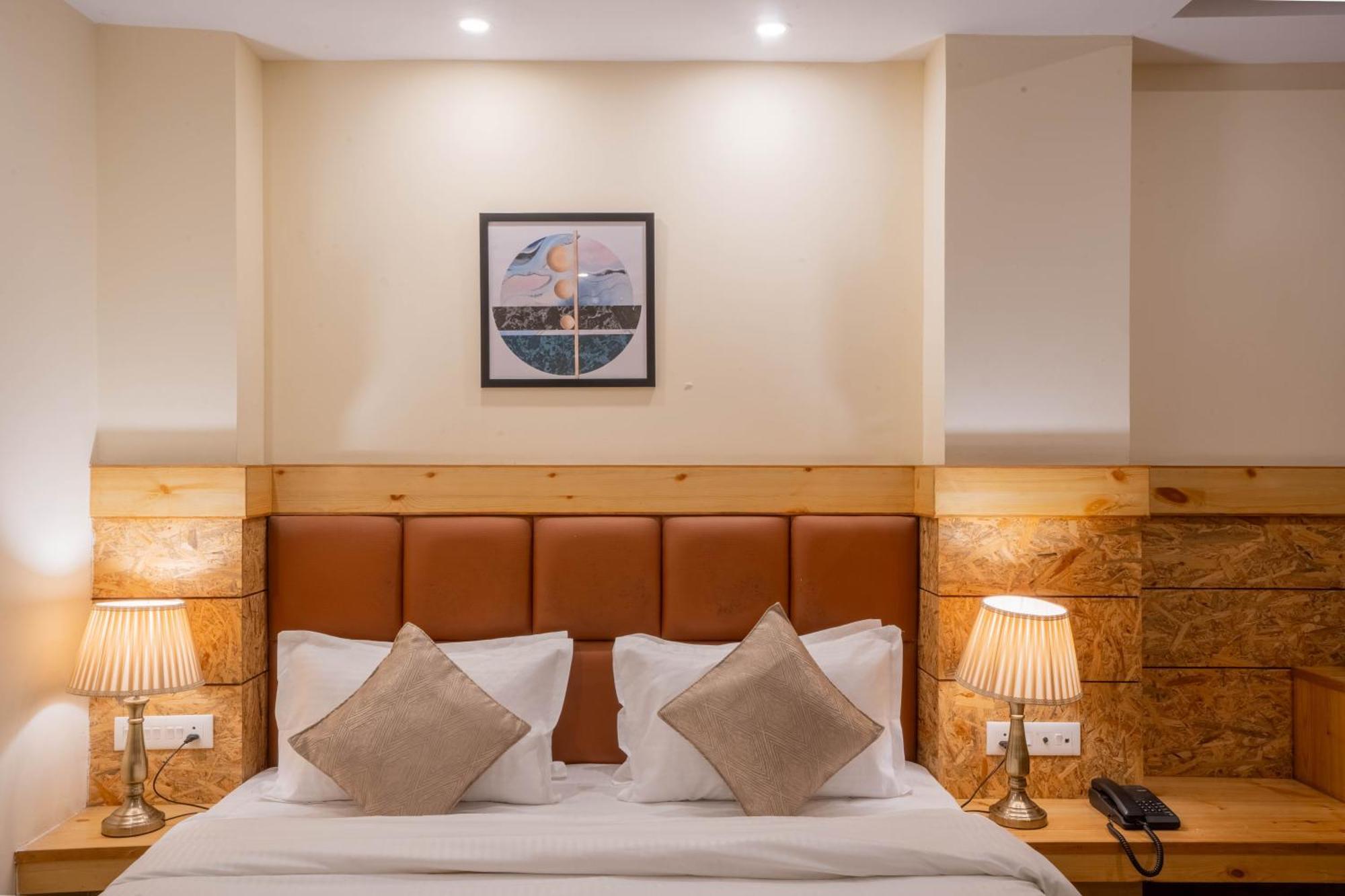 Perfectstayz Vista 5 Min Walk To Mall Road มัสซูรี ภายนอก รูปภาพ