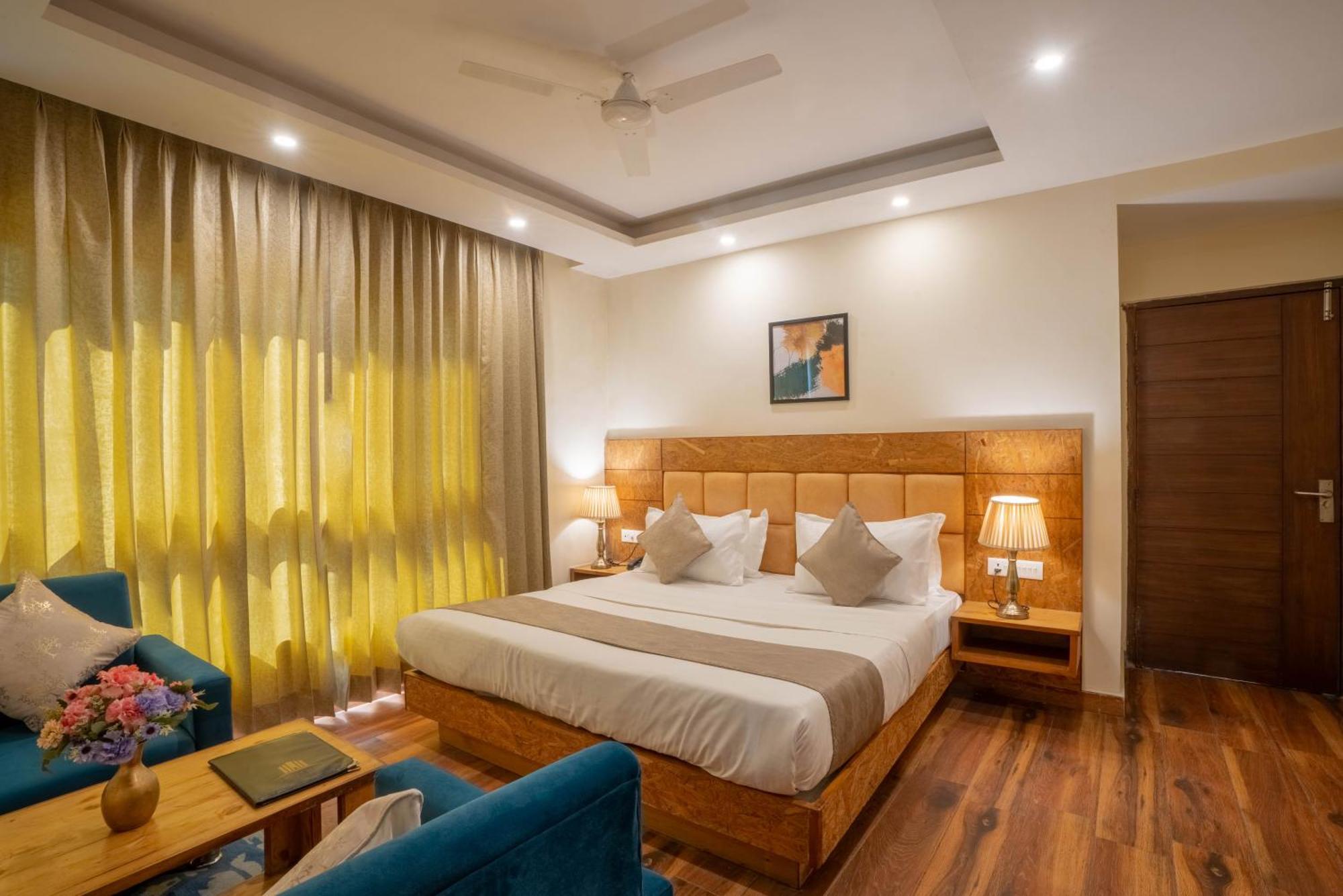 Perfectstayz Vista 5 Min Walk To Mall Road มัสซูรี ภายนอก รูปภาพ