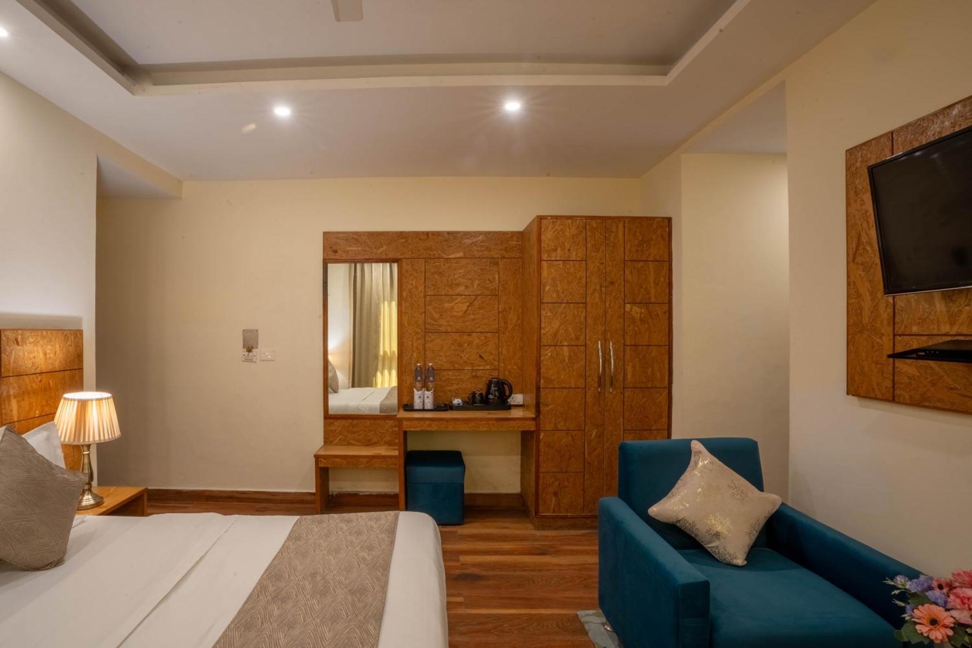 Perfectstayz Vista 5 Min Walk To Mall Road มัสซูรี ภายนอก รูปภาพ